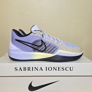 Nike Sabrina 1 Spark Purple Black Basketball Shoes FQ3381-501 Women’s Size 9.5